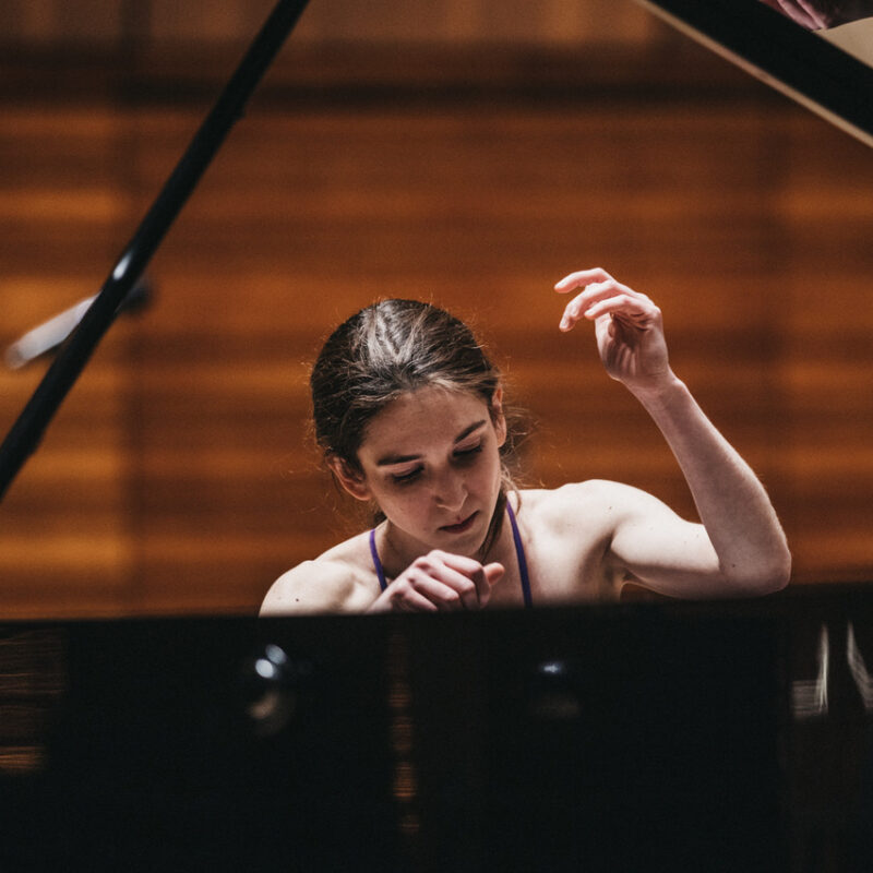 Julia Hamos, Piano, Lachenmann Music